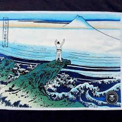 APPAREL Presion & Diamantes La Conquista Tee