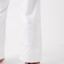 NEW ARRIVALS Maeda Sūtsu Gi - Ronin Edition