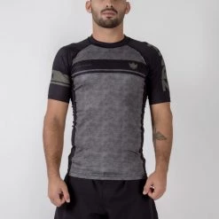 NO GI Kingz Digital Camo S/S Rash Guard