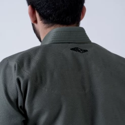 KIMONOS Maeda Black Label Jiu Jitsu Gi (Free White Belt)