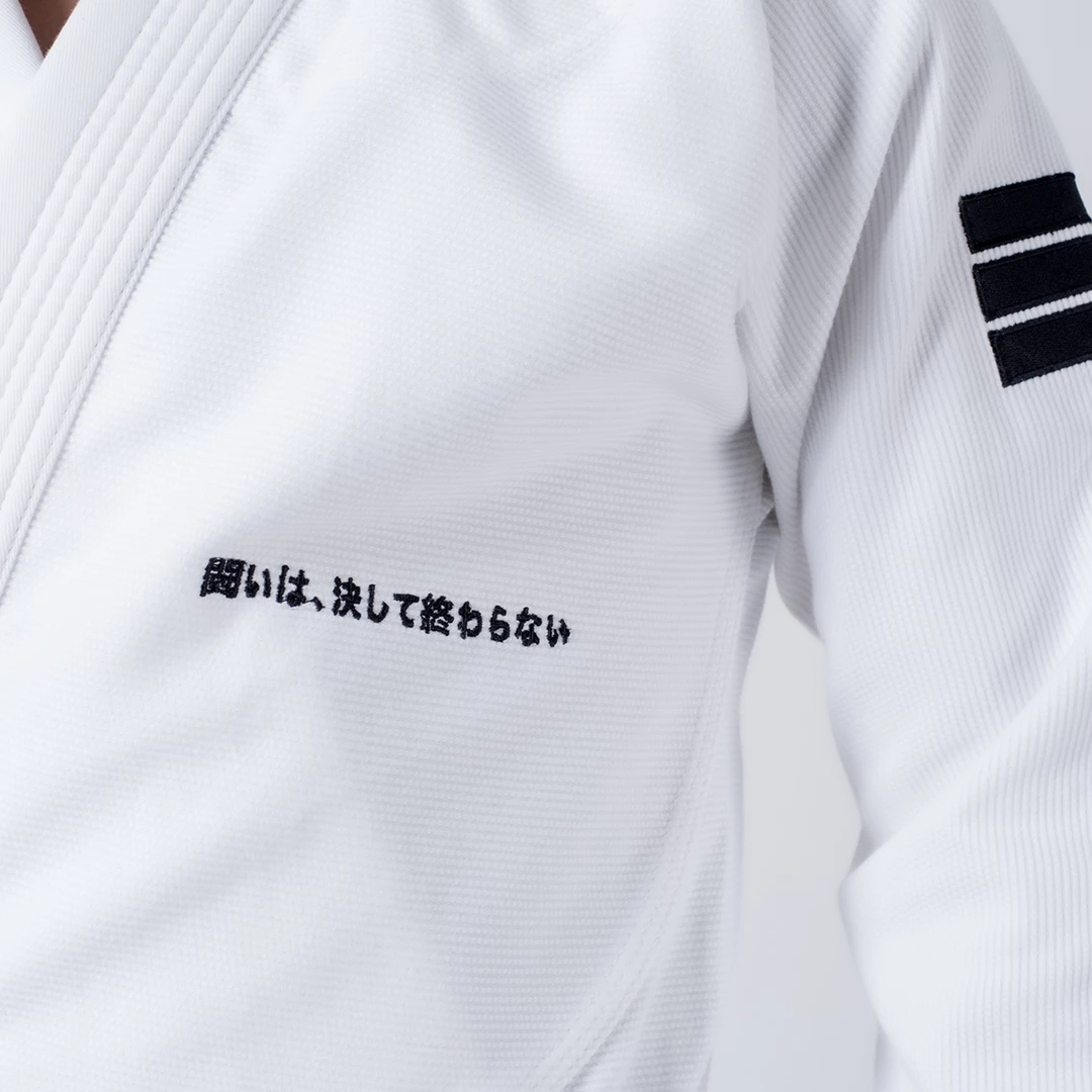 KIMONOS Maeda Black Label Jiu Jitsu Gi (Free White Belt)