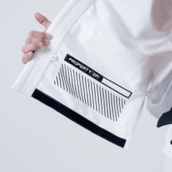 KIMONOS Maeda Black Label Jiu Jitsu Gi (Free White Belt)