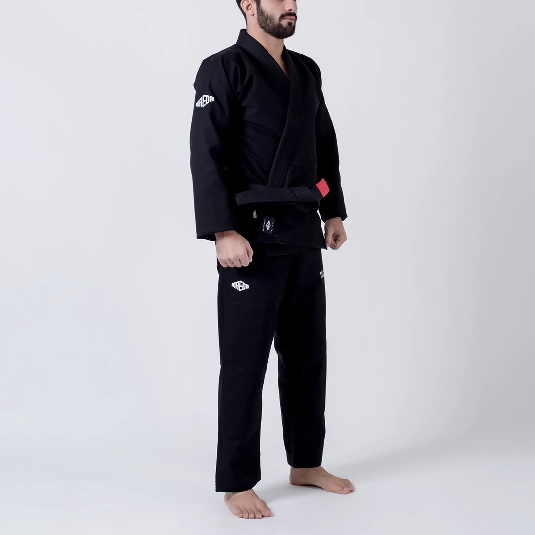 KIMONOS Maeda Red Label 3.0 Jiu Jitsu Gi (Free White Belt)
