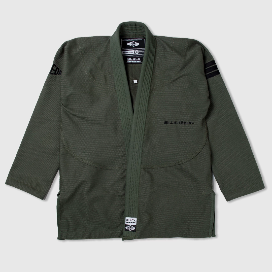 KIMONOS Maeda Black Label Jiu Jitsu Gi (Free White Belt)
